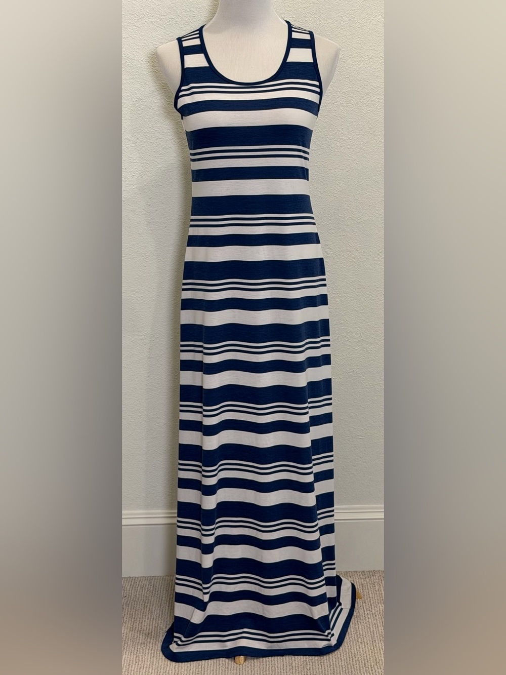 Lularoe Dani Maxi Sleeveless Tank Dress Medium Blue White Striped Stretch Comfy